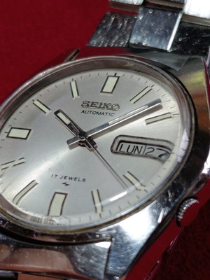 Seiko 7009-8049 Αυτόματο ρολόι ημέρας/ημερομηνίας μεταχειρισμένο