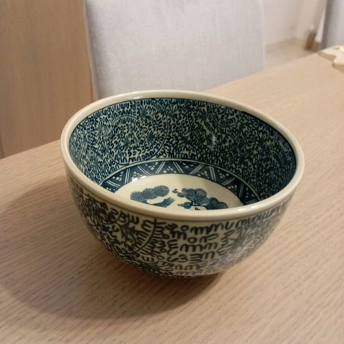 Decorative living room bowl like new