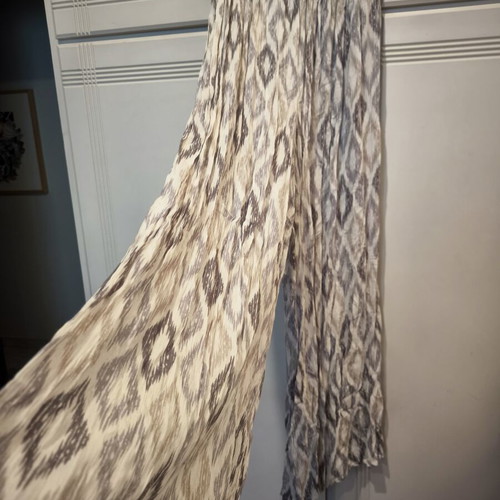 Pantelona Free Size with Grey and Beige Rhombus Pattern new