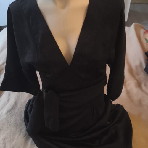 Madonna x H&M 100% silk wrap dress like new, black