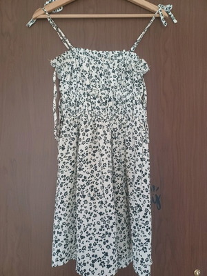 Bershka dress like new, size S, black and white