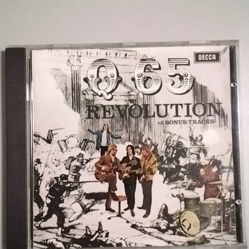 Q 65 Revolution CD like new, rock