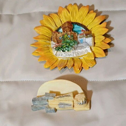 Sunflower souvenir decorative figurine from San Marinos new