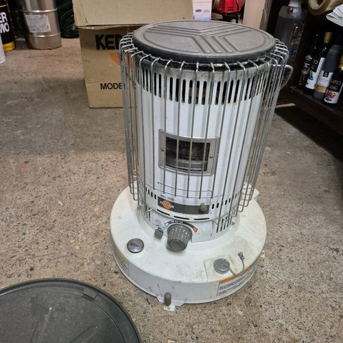 Kero-Sun Omni 105G oil heater like new with box