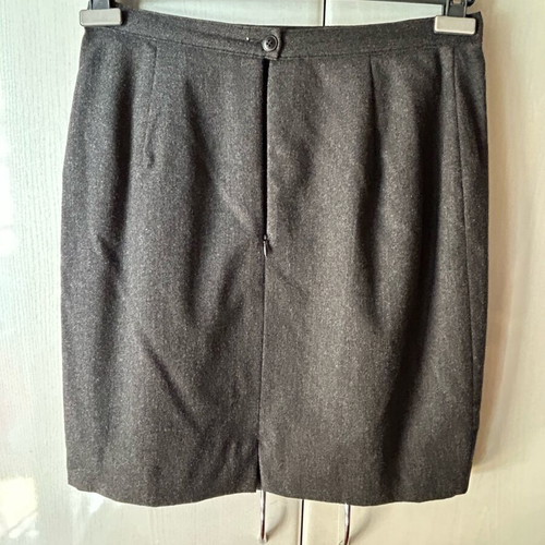 Wool skirt like new size 48