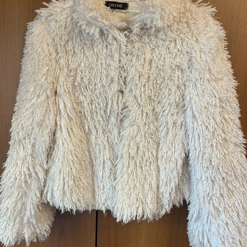 Fluffy faux fur jacket On Line like new, size S, white