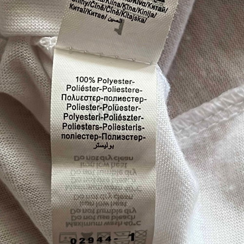 White shirt with inscription like new, size S-M