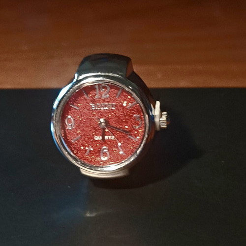 Ring watch quartz with red burgundy glitter dial and silver bracelet like new