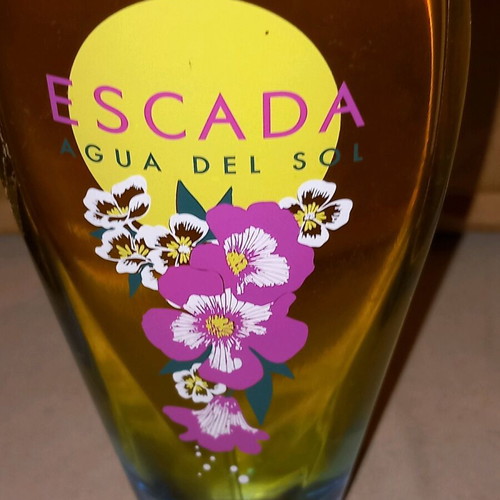 Agua del sol perfume by ESCADA 100ml like new