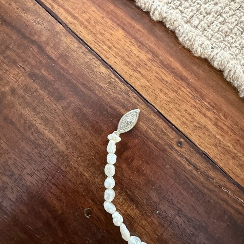 Necklace with genuine freshwater pearls, handmade, new