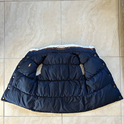 Ralph Lauren kids sleeveless puffer vest like new, white-blue size S (7)
