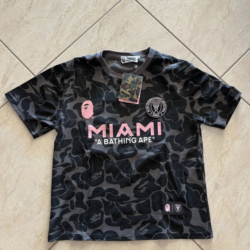 A Bathing Ape Miami Camo T-Shirt Black/Pink Size M new