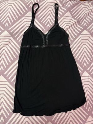 Sarah Lawrence Black Sleeveless Top with Sequin Details Used, Size L