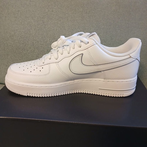 Nike Air Force 1 '07 LV8 White new, size 43