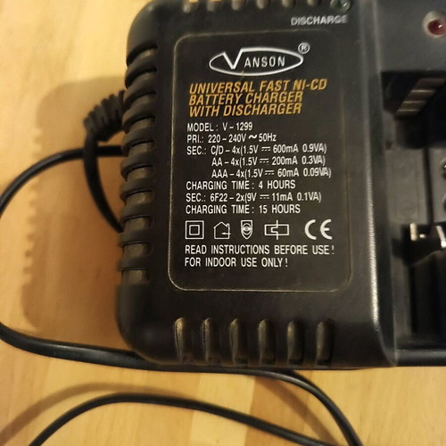 Battery charger for rechargeable batteries used, unknown functionality