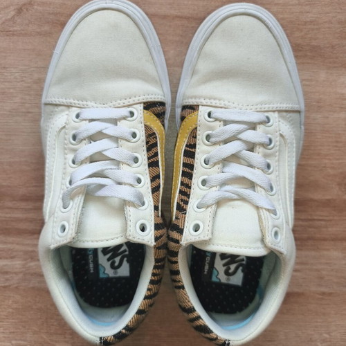 Vans Old Skool Comfycush women's sneakers size 36, beige tiger print