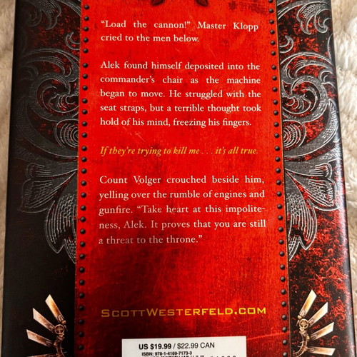 Leviathan book like new in English