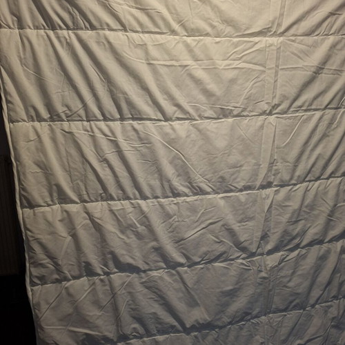 IKEA GRUSBLAD quilt like new, 150×200 cm, light and cool