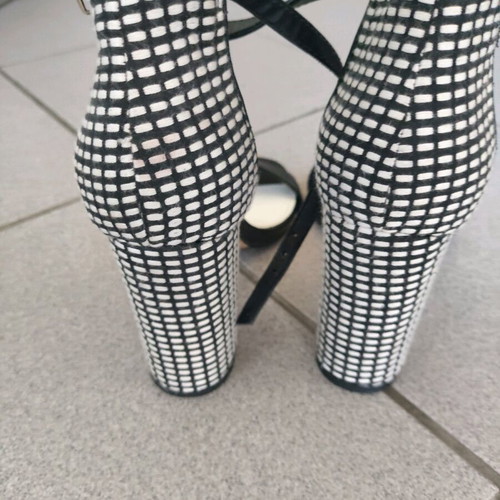 Exe leather sandals like new, black and white, size 38