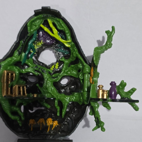 Mighty Max Gorilla Play Set used, no figures