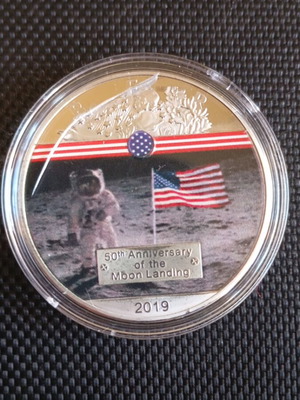 Commemorative 2019 dollar from the moon landing new