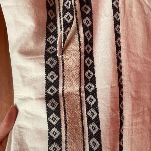 Linen dress from Sciptro, cream and black