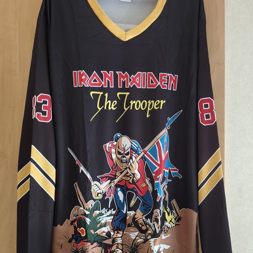 Iron Maiden The Trooper long-sleeve shirt medium, new