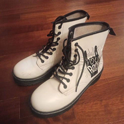 Women's ankle boots used, size 38, white