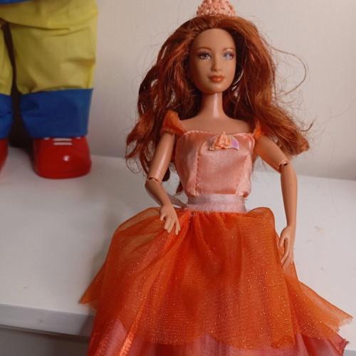 Mattel Barbie 12 Dancing Princesses Edeline doll used, rare