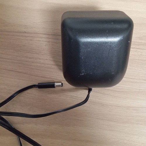 Adaptor AC/DC 230V 50Hz 1A used