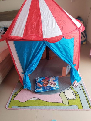IKEA Kids Play Tent like new