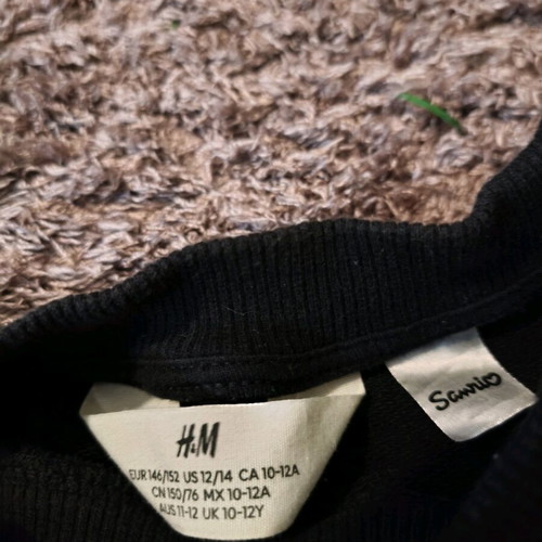 H&M Hello Kitty sweatshirt 10-12 years like new, black