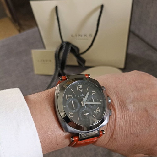 Links of London Brompton watch like new with leather strap