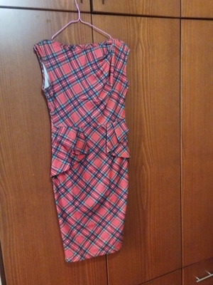 Dress size M like new, red
