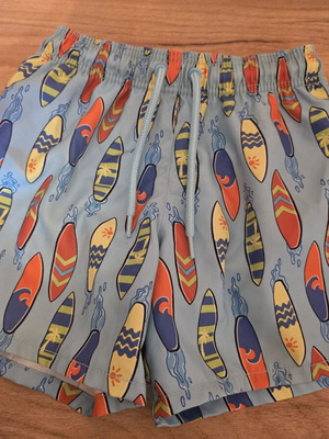 Boys' swim shorts, ages 4-6, blue and turquoise