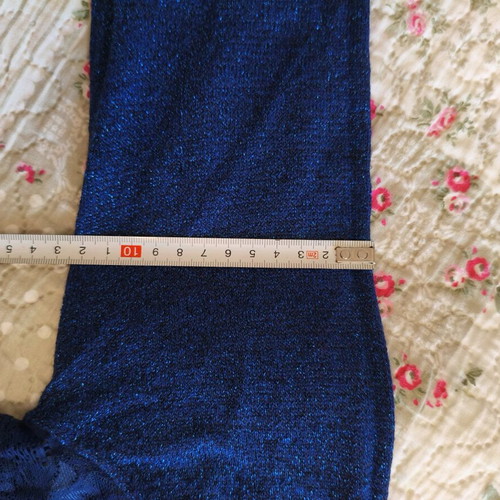 Blouse with lace details blue like new, size M