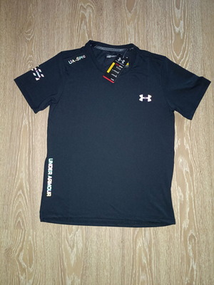 Under Armour reflective t-shirt, black, size M
