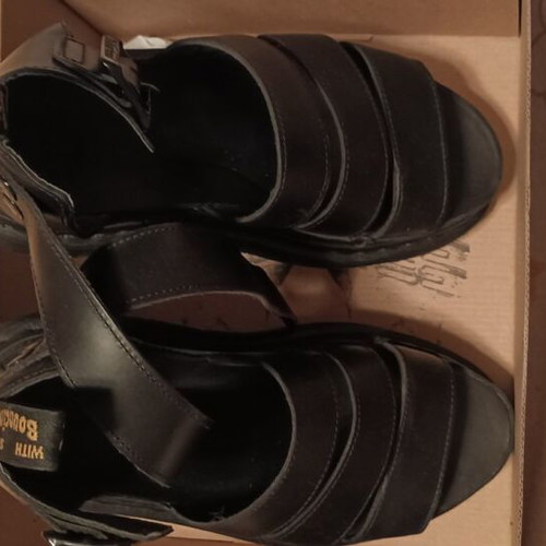 Dr. Martens sandals new, size 39, black