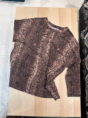 Zara snake print blouse size S like new, brown tones