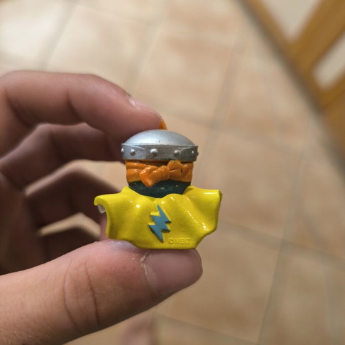 Super Zings Kid Kazoum Ultra Rare figure like new, barely used