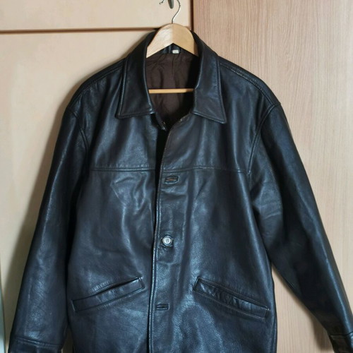 Leather jacket used, vintage 90s, size Large, black