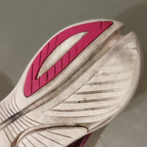 Saucony Kinvara 13 running shoes used, size 44.5, white and pink