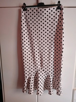 Polka Dot Skirt like new, size XL