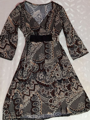 Vintage lightweight midi dress with geometric patterns