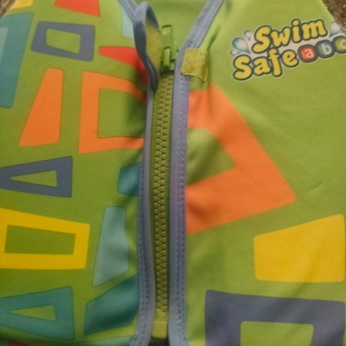 Bestway children's swim vest like new
