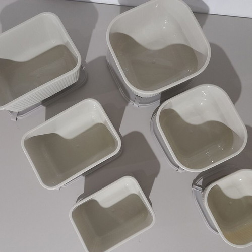 Food Storage Bowl Set 6 Pieces New, Rectangular and Square Containers