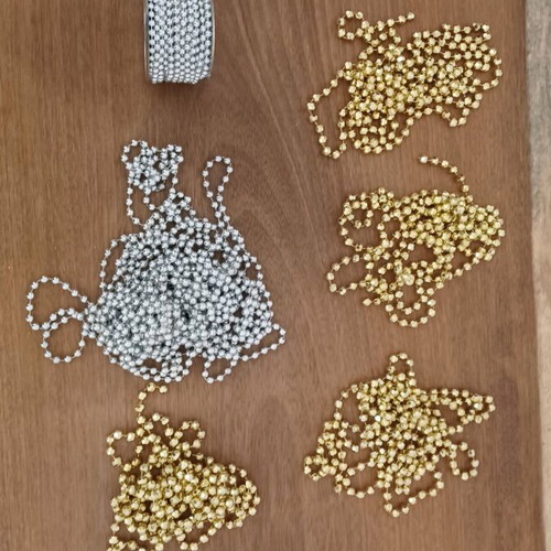 Decorative plastic garlands like new, set