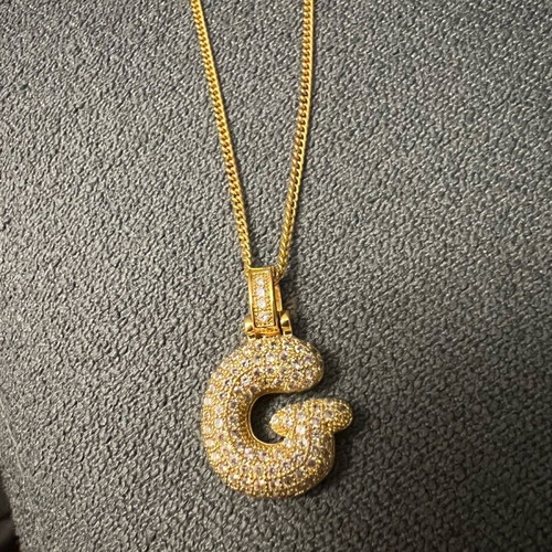 Necklace with stainless steel chain letter G new