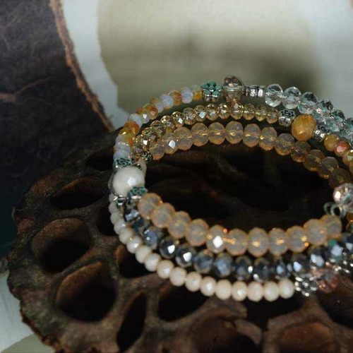 Handmade bracelet with crystals new
