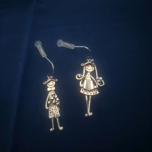 Peg dangling earrings new, silver large pair